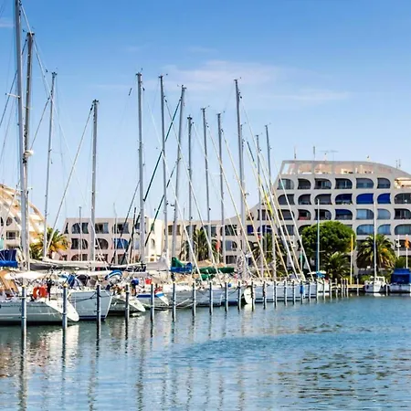Résidence Le Chabian - Port Camargue T2 Rénové, équipé, En 1ère Ligne Mer, Sud à 50m, Piscine, Tennis, Climatisé Mae-7061 Appartement