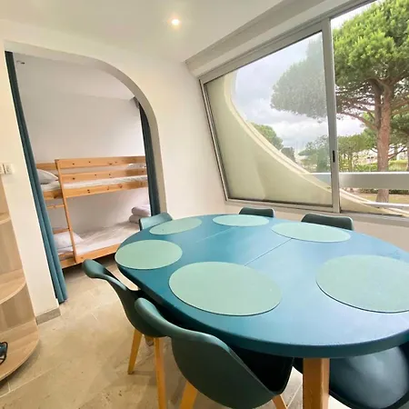 Appartement Résidence Le Chabian - Port Camargue T2 Rénové, équipé, En 1ère Ligne Mer, Sud à 50m, Piscine, Tennis, Climatisé Mae-7061 *